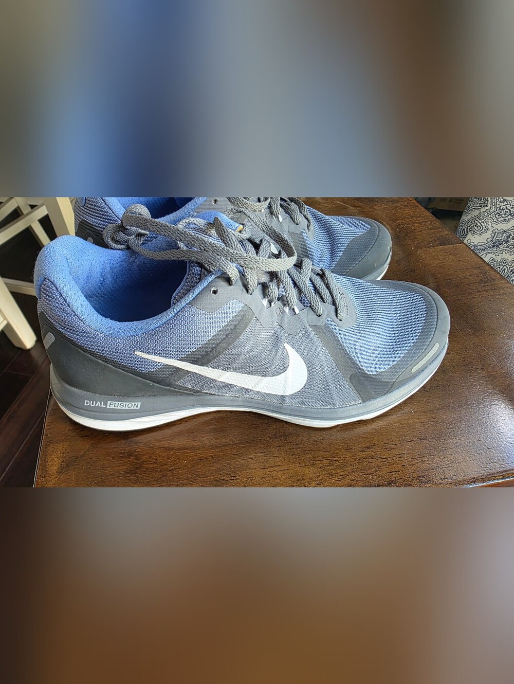 Nike Dual Fusion Womens Running Sneaker Gray Blue Womens Size 8